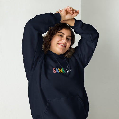 Color: Navy;