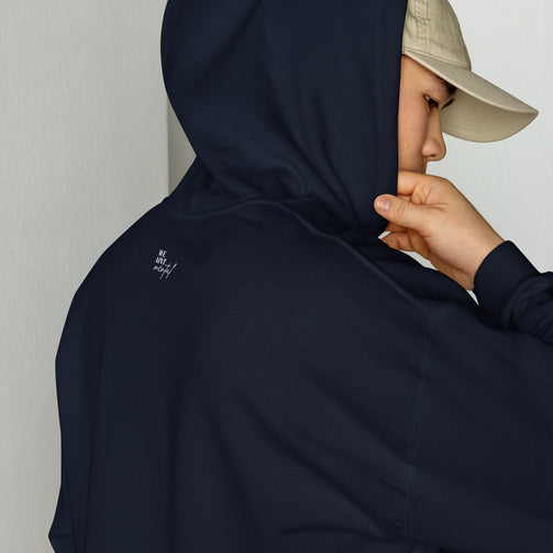 Color: Navy;